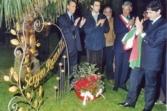 L'On. Alemanno coi rappresentanti locali di Alleanza Nazionale e Azione Giovani