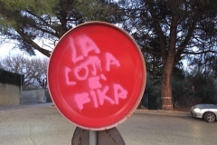 2019-03-08 Perugia Vandalismo Ramelli 04