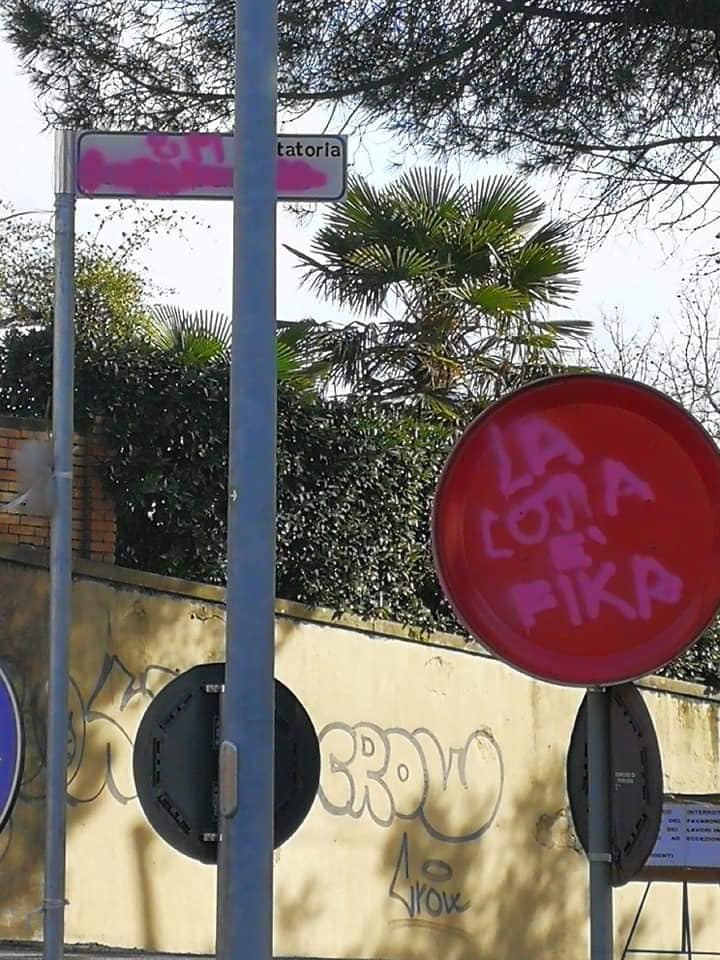 2019-03-08 Perugia Vandalismo Ramelli 01